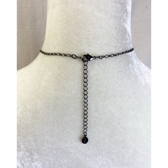 1928 Gunmetal Necklace and earring set green blue gem rhinestone y necklace - Picture 4 of 7